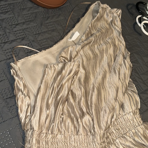 One Shoulder Jumpsuit/Romper - Picture 3 of 4